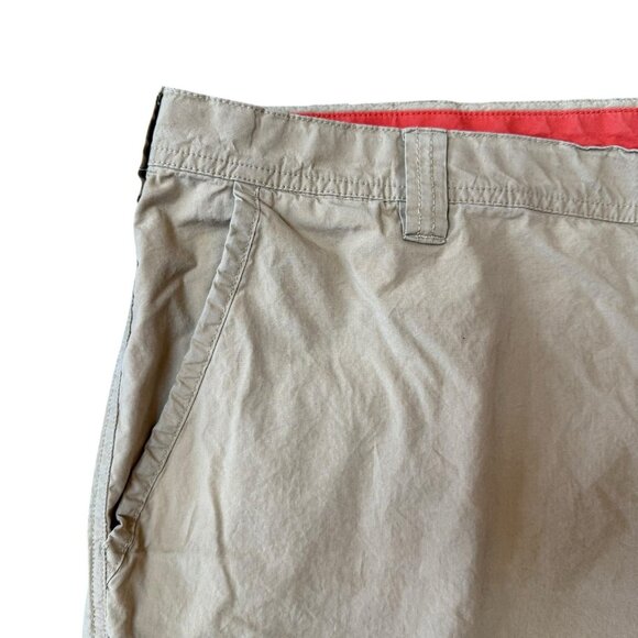 Columbia Washed Out Shorts Mens 42x10 Lightweight Tan Outdoor Hiking Camping - Picture 3 of 6